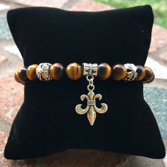 Tiger eye silver dangly fleur de lis bead bracelet - Picture 2 of 8
